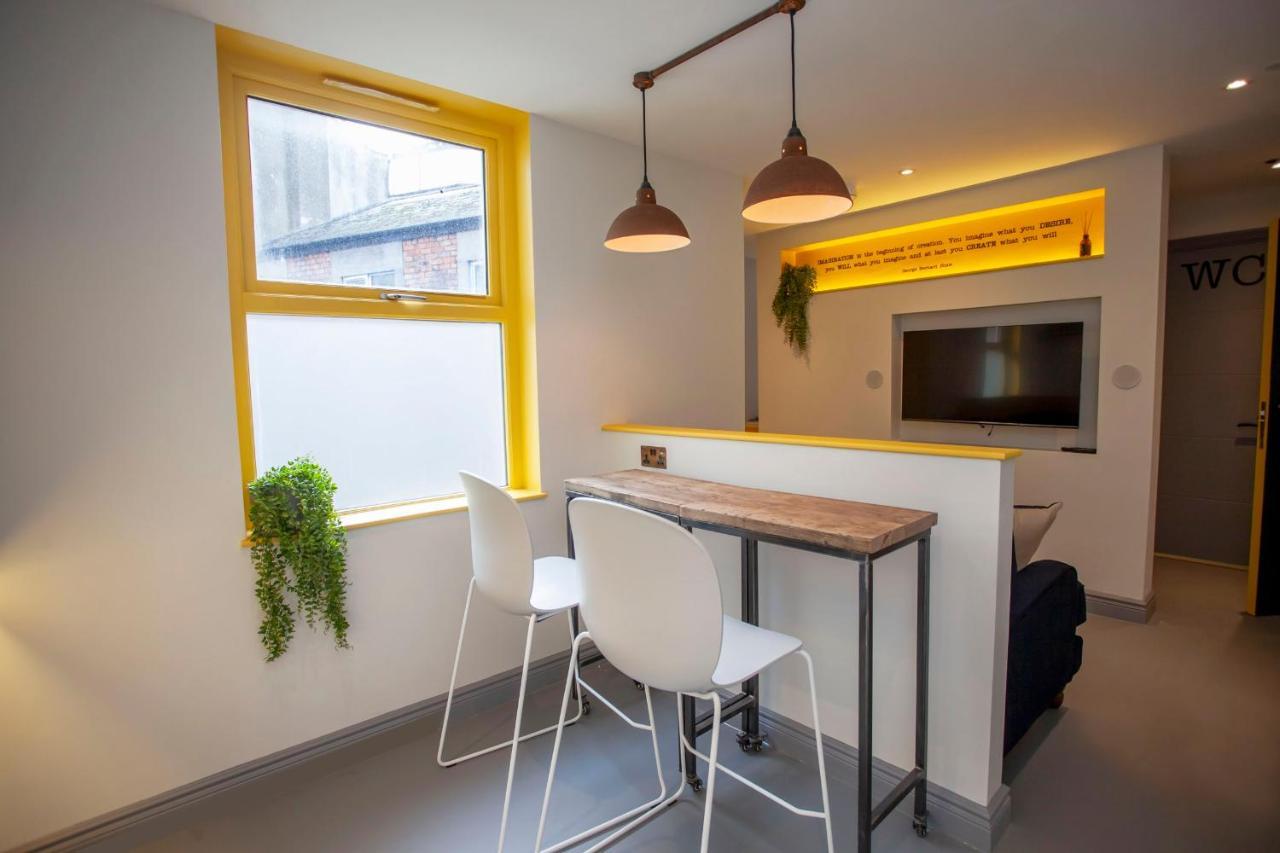 Higgihaus Apartment 4 Clare Street Aparthotel Central Location ブリストル エクステリア 写真